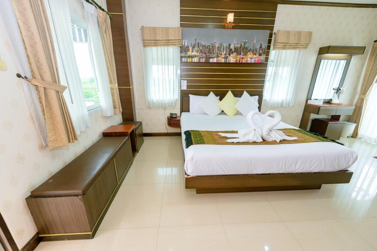 Bander Hotel Phu Khieo Eksteriør bilde